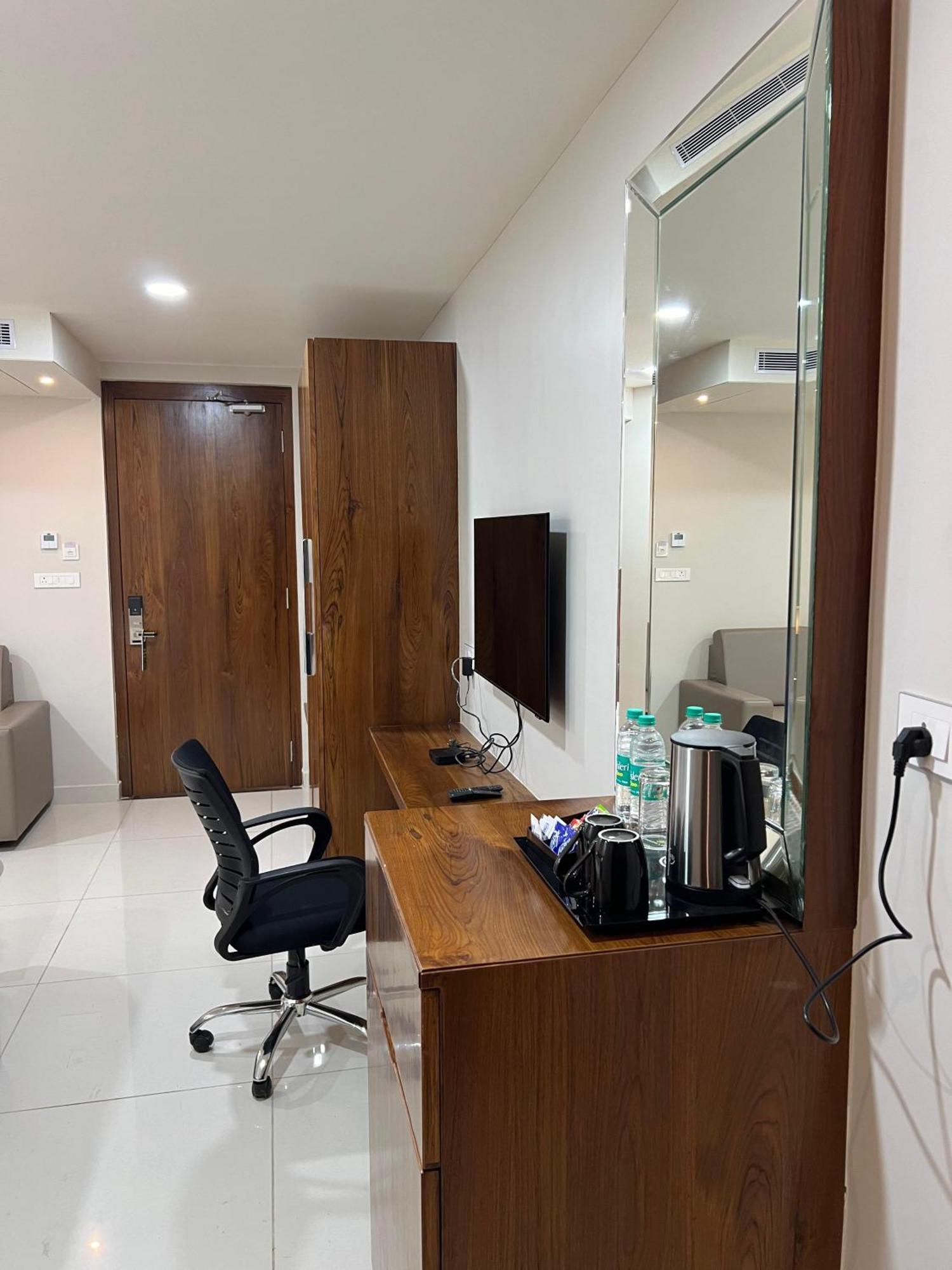 Hotel Pasupala Inn Anantapur Εξωτερικό φωτογραφία